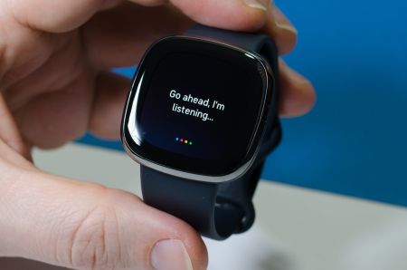 Google Assistant auf Fitbit Versa 3