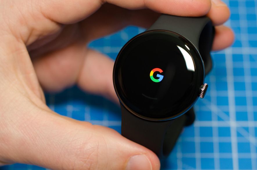 Starten der Pixel Watch braucht ein wenig Zeit