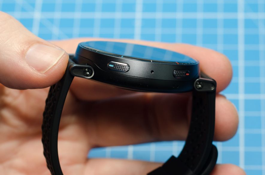 Seitlich angebrachte Tasten