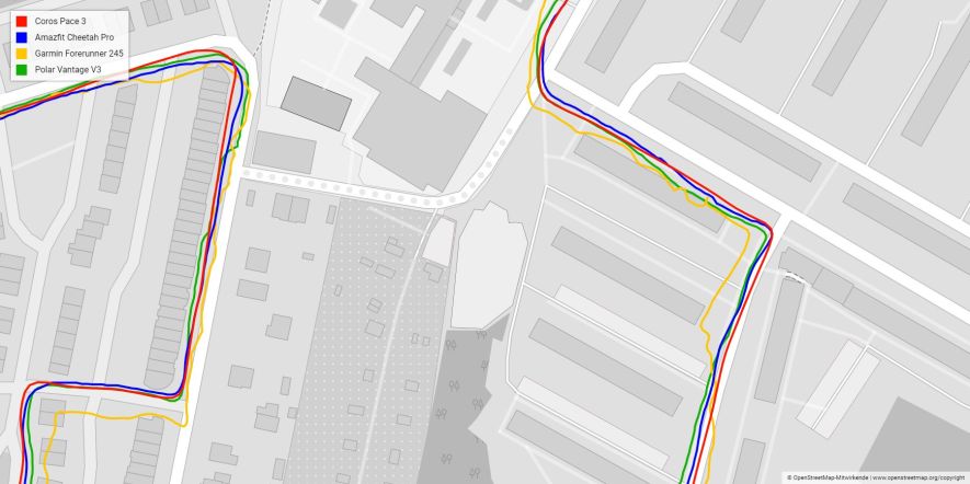 Detaillierte Ansicht von Abweichungen beim Streckenverlauf aufgezeichnet mit der Coros Pace 3 im Vergleich zu anderen Sportuhren