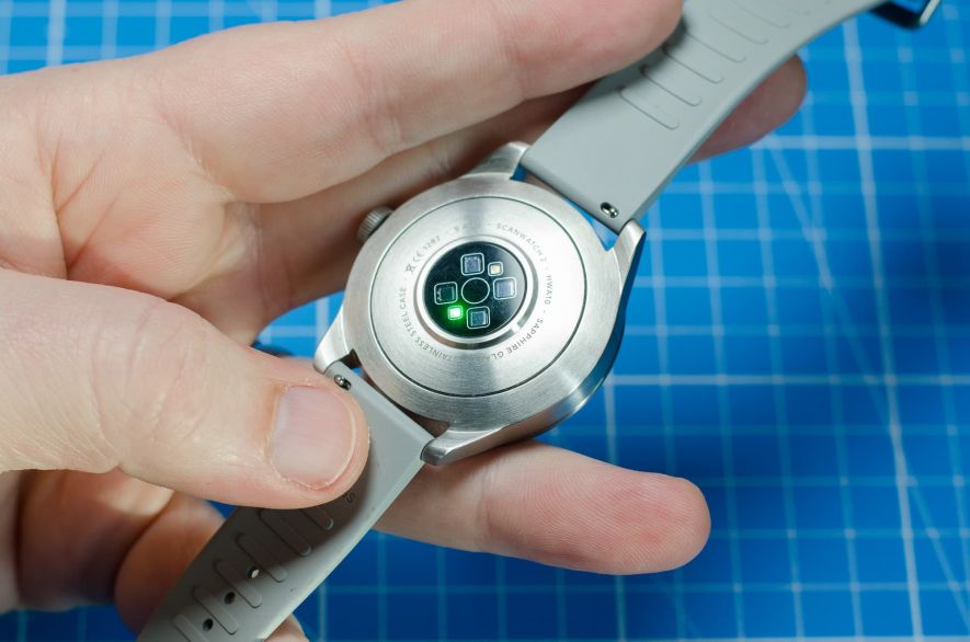 Rückseitig verbaute PPG-Sensoren Rückseitig verbaute PPG-Sensoren