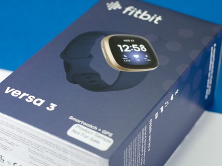 Fitbit Versa 3 - Verpackung