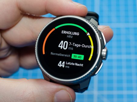 Suunto Race mit Anzeige des HRV-Widgets